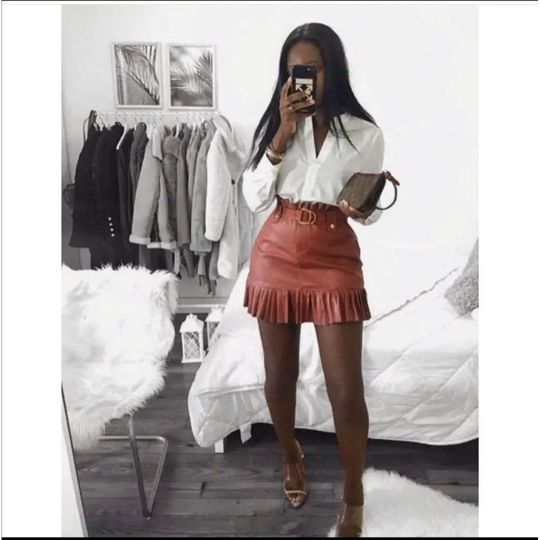 Bottom Pleated Mini Skirt