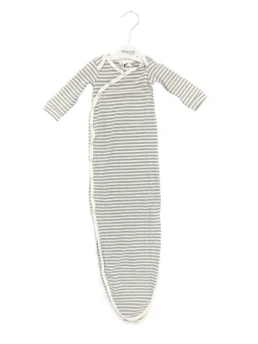 Everest Newborn Knotted Gown