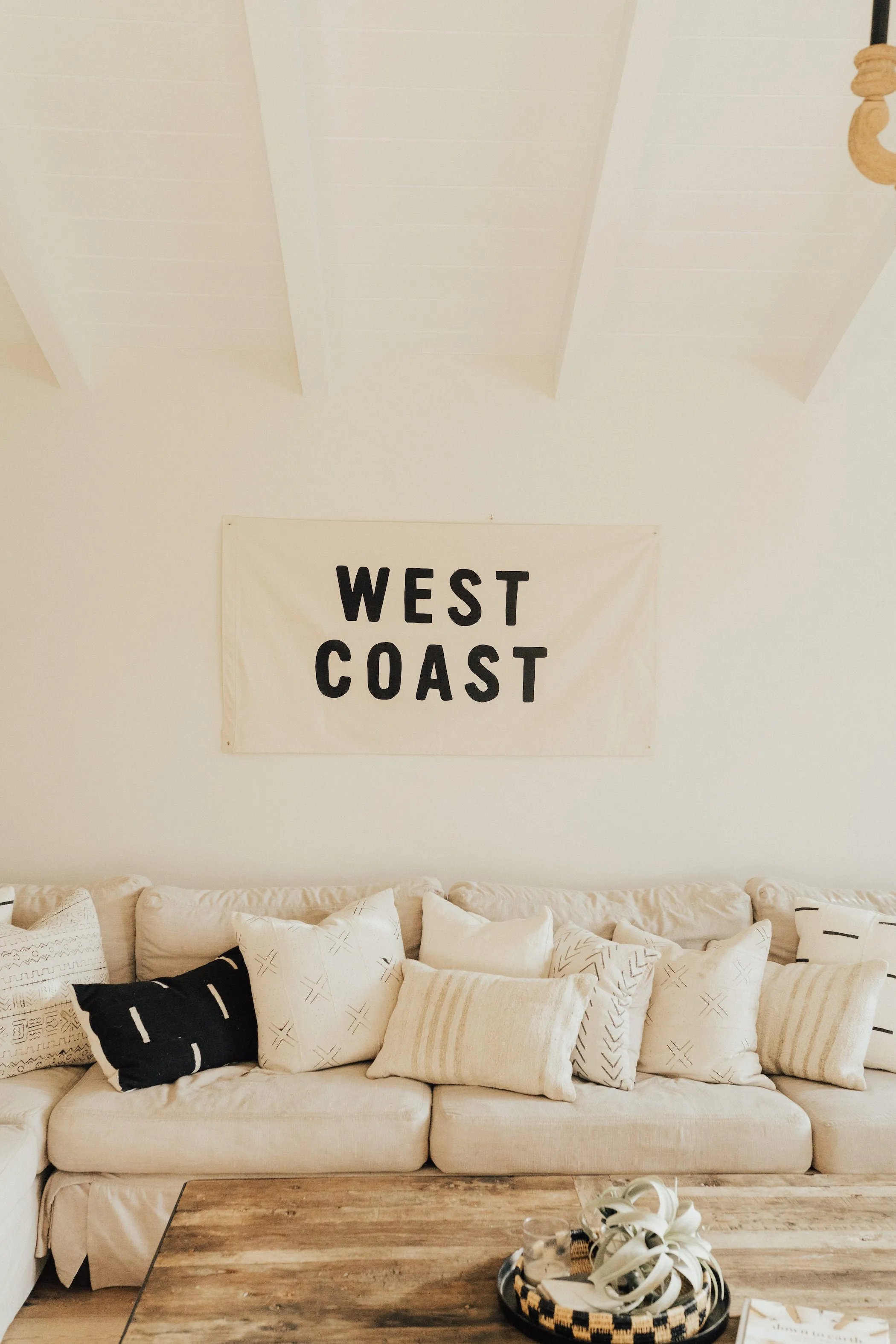 West Coast Flag, Natural