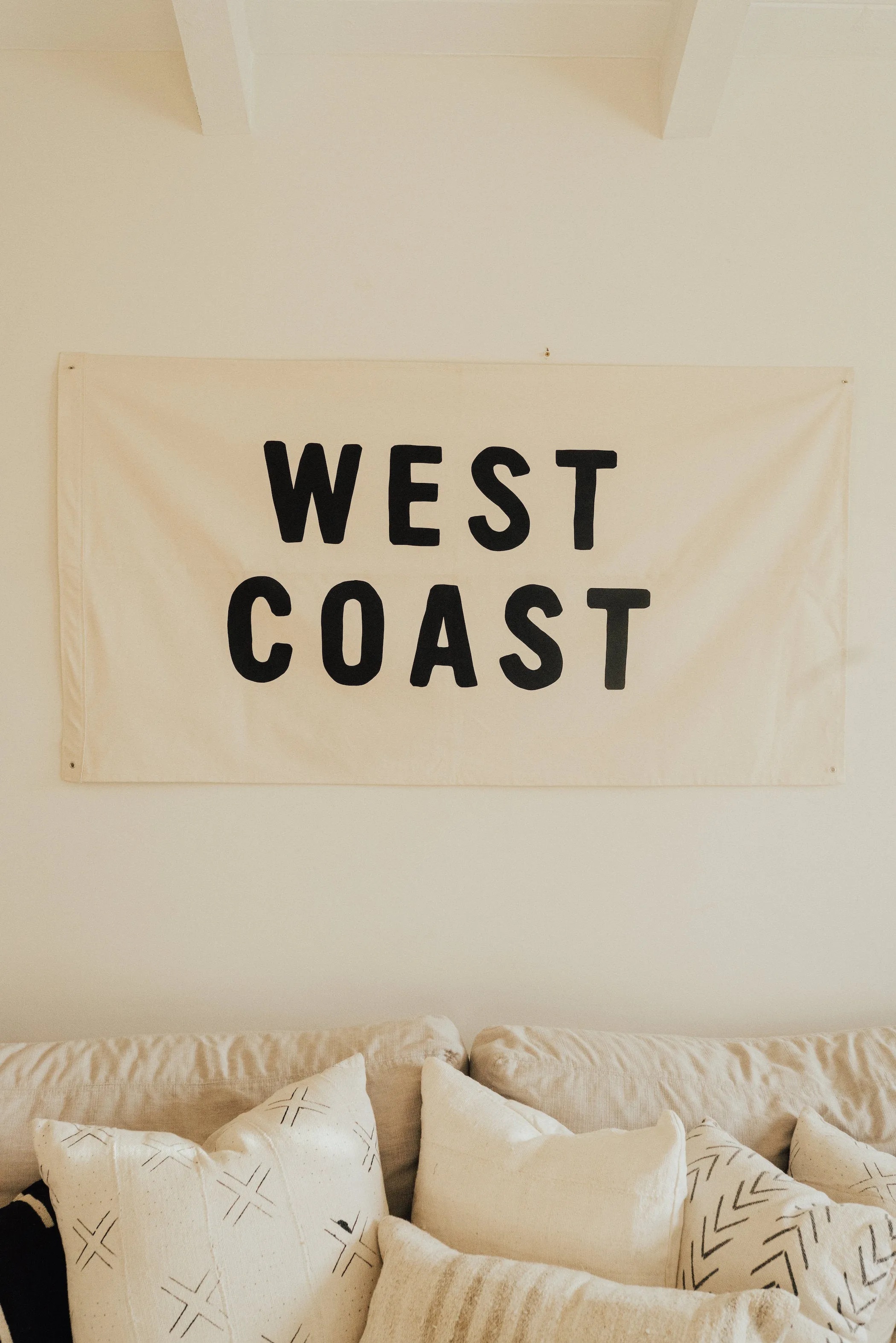 West Coast Flag, Natural